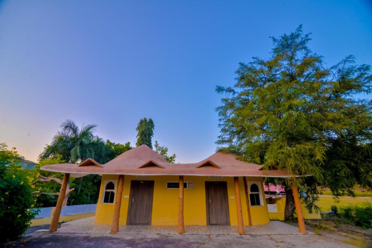 Gold Nest Rubystone Heritage Udaipur Exterior foto