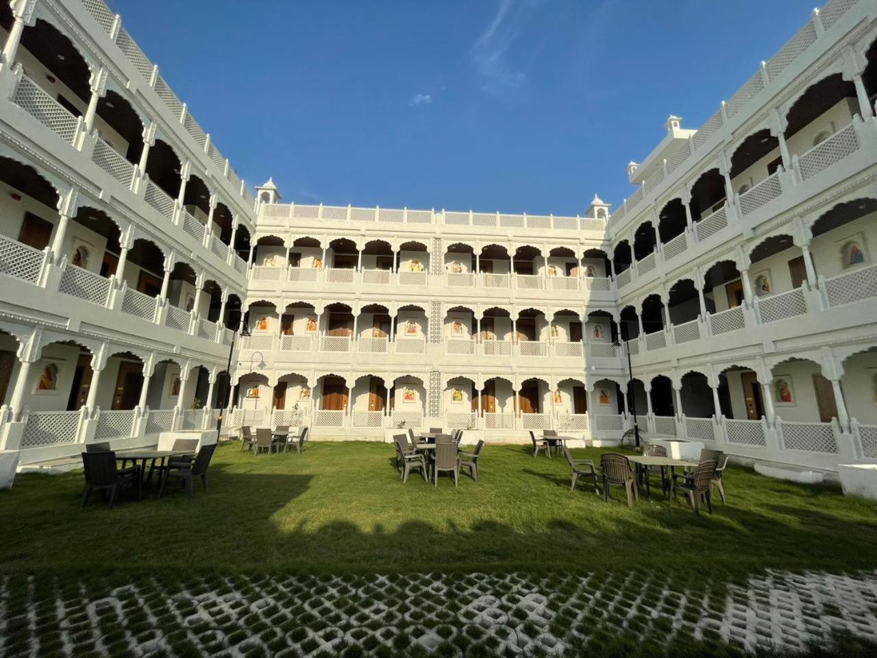 Gold Nest Rubystone Heritage Udaipur Exterior foto